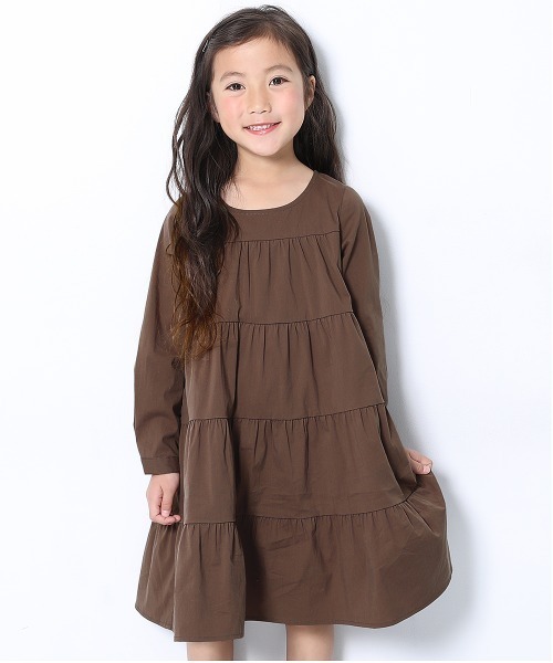 devirock(デビロック)の「ティアード長袖ワンピース(ワンピース・キッズ・ホワイト/ブラック/モカ/パープル系その他/ダークベージュ・110cm/100cm/120cm/130cm/140cm/150cm/160cm)」の4枚目の写真