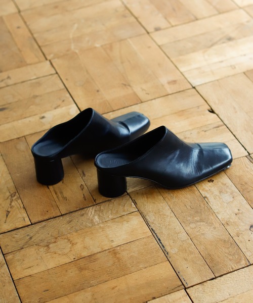 Auntie Rosa Holiday（アンティローザホリデー）の「スクエアトゥミュール（その他シューズ・レディース・ブラック/ベージュ/ブラウン・SMALL/MEDIUM/LARGE）」の4枚目の写真