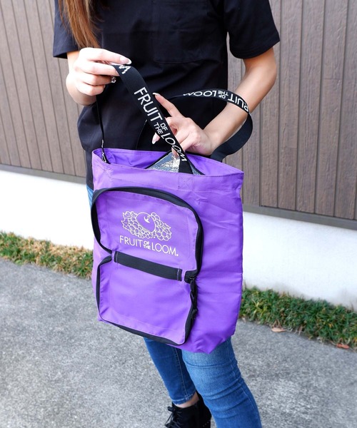 FRUIT OF THE LOOM(フルーツオブザルーム)の「FRUIT OF THE LOOM PACK COOLER TOTE(エコバッグ/サブバッグ・レディース・ブラック/パープル/レッド/サックスブルー/ピンク/イエロー・FREE)」の4枚目の写真