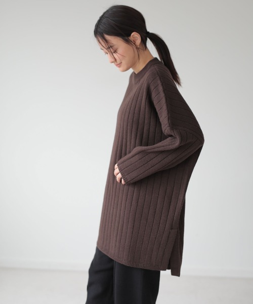 AMERICAN HOLIC(アメリカンホリック)の「リブ編みサイドスリットニットチュニック(ニット/セーター・レディース・ブラック/ベージュ/ブラウン/サックスブルー/アイボリー・FREE)」の12枚目の写真