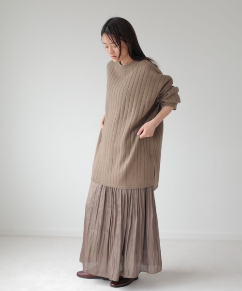 AMERICAN HOLIC(アメリカンホリック)の「リブ編みサイドスリットニットチュニック(ニット/セーター・レディース・ブラック/ベージュ/ブラウン/サックスブルー/アイボリー・FREE)」の22枚目の写真