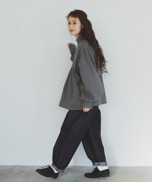 Libra Cue(リブラ キュー)の「タックボリュームハイネックブラウス(シャツ/ブラウス・レディース・グリーン/チャコールグレー/ベージュ・FREE)」の20枚目の写真