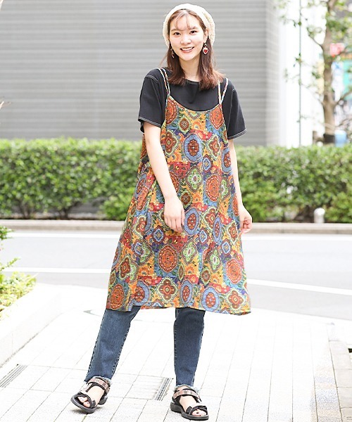 チチカカ（チチカカ）の「オーナメントパッチキャミワンピース（ワンピース・レディース・ネイビー/レッド/イエロー・FREE）」の15枚目の写真