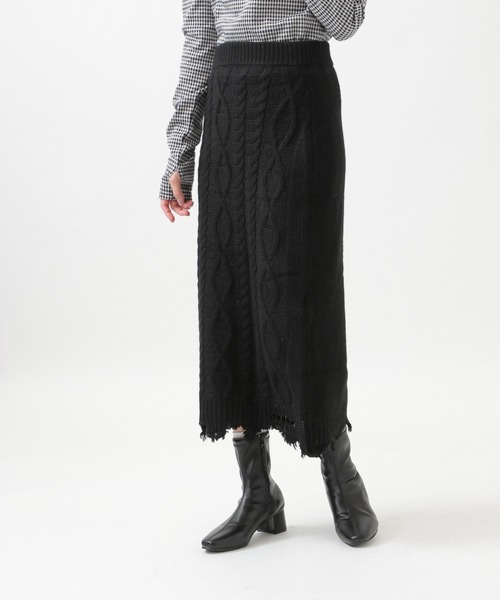 ROCKET x LUNCH(ロケットアンドランチ)の「The Rocket/DAMAGE KNITスカート 2929033(スカート・レディース・ブラック・SMALL/MEDIUM)」の4枚目の写真