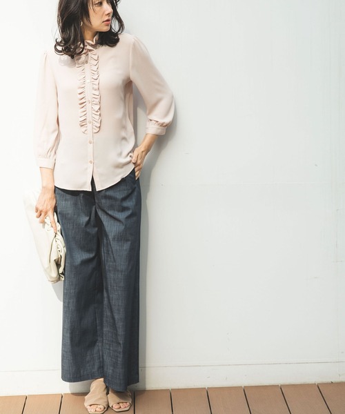 NARACAMICIE(ナラカミーチェ)の「ソフトジョーゼット衿フリルブラウス(シャツ/ブラウス・レディース・ベージュ/オフホワイト/イエロー・MEDIUM/LARGE/SMALL/XXX-LARGE/XX-LARGE/X-LARGE)」の14枚目の写真