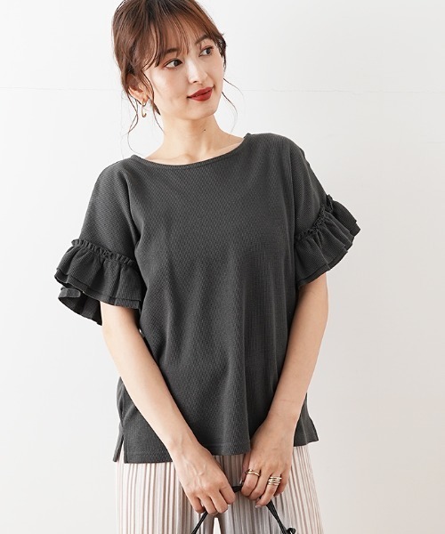 Futier land(フューティアランド)の「袖フリルワッフルTシャツ(Tシャツ/カットソー・レディース・ホワイト/ベージュ/モカ/チャコール・MEDIUM)」の13枚目の写真