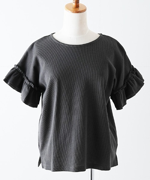Futier land(フューティアランド)の「袖フリルワッフルTシャツ(Tシャツ/カットソー・レディース・ホワイト/ベージュ/モカ/チャコール・MEDIUM)」の22枚目の写真