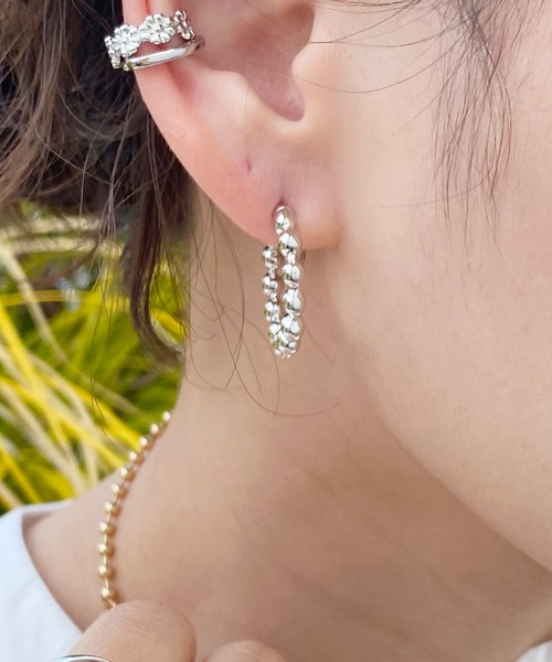 natural couture（ナチュラルクチュール）の「つぶつぶフープピアス（ピアス（両耳用）・レディース・シルバー/ゴールド・FREE）」の4枚目の写真