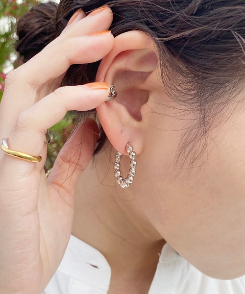 natural couture（ナチュラルクチュール）の「つぶつぶフープピアス（ピアス（両耳用）・レディース・シルバー/ゴールド・FREE）」の6枚目の写真