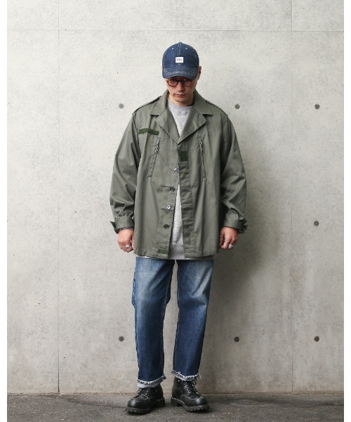 MILITARY（ミリタリー）の「実物 新品 デッドストック フランス軍 F-1ジャケット 2ポケット（ミリタリージャケット・メンズ・オリーブ・120L）」の6枚目の写真