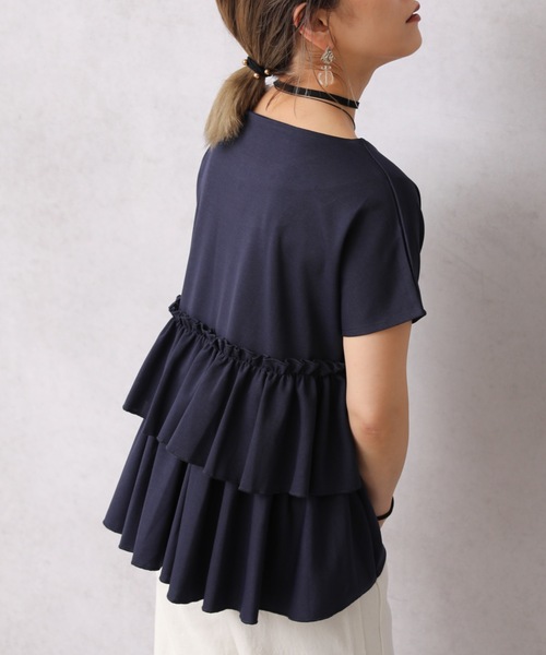 ap retro(アプレトロ)の「バック2段フリルTEE【ZOZO限定アイテム】(Tシャツ/カットソー・レディース・ホワイト/ブラック/ベージュ/ネイビー・FREE)」の4枚目の写真