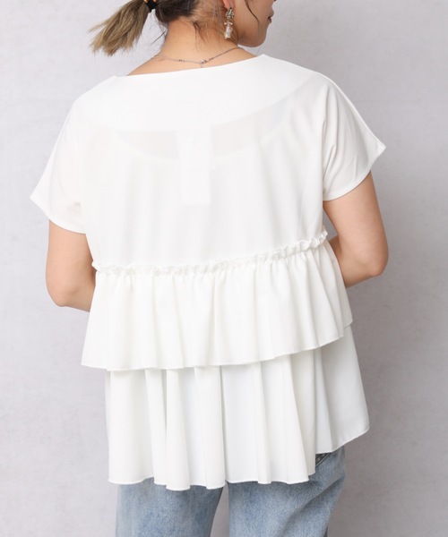 ap retro(アプレトロ)の「バック2段フリルTEE【ZOZO限定アイテム】(Tシャツ/カットソー・レディース・ホワイト/ブラック/ベージュ/ネイビー・FREE)」の5枚目の写真