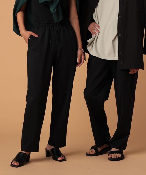 FEELING MADE（フィーリングメイド）の「FEELING MADE ストレッチポンチ ジョガーパンツ（その他パンツ・レディース・ダークグリーン/ダークグレー/ブラック/ベージュ・MEDIUM/LARGE/SMALL）」の2枚目の写真