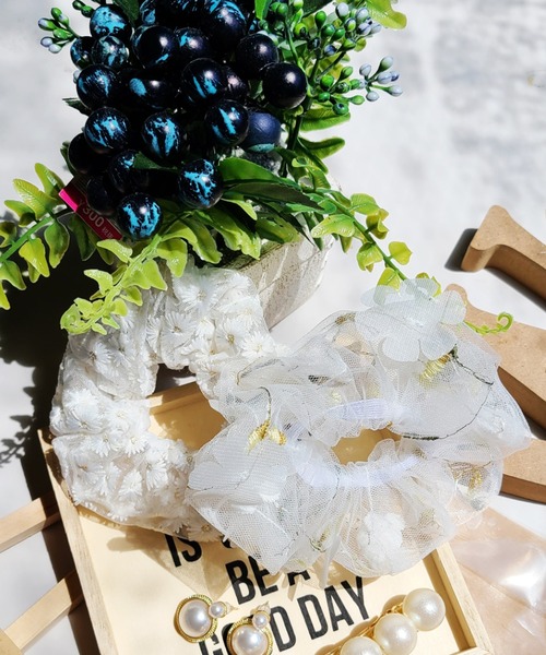 WESTSEA（ウエストシー）の「シュシュ ヘアゴム アクセサリー  韓国デザイン（シュシュ・レディース・その他3/その他1/その他4/その他8/その他6/その他7/その他2/その他5/その他/ホワイト系その他・FREE）」の2枚目の写真