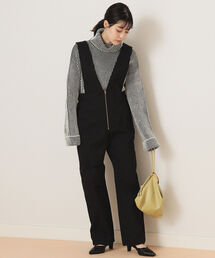 Ray BEAMS | UNIVERSAL OVERALL × Ray BEAMS / 別注 Vカット サロペット(サロペット/オーバーオール)