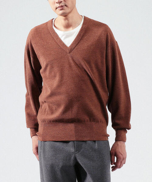 TOMORROWLAND （トゥモローランド）の「ウールメジット Vネックニット