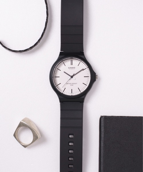 CASIO(カシオ)の「【CASIO】腕時計 MW-240 WQ(アナログ腕時計・レディース・ホワイト系1/ブラック系1/ブラック系2/ブラック系3/ブラック系5/ブラック系6/ブラック系7/ブラック系4/ホワイト系その他2・FREE)」の3枚目の写真
