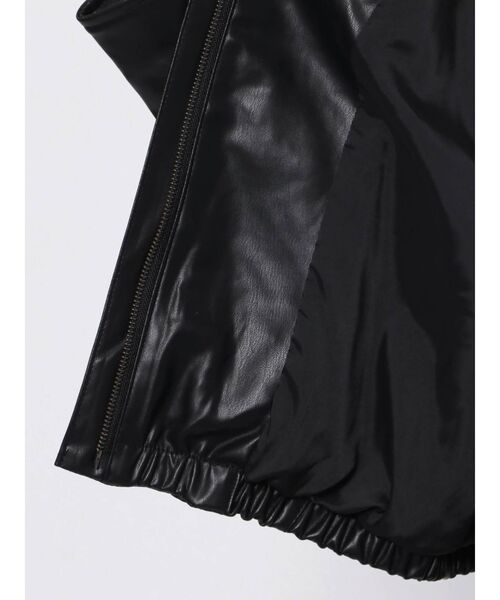 ELENDEEK（エレンディーク）の「フェイクレザーブルゾン（ブルゾン・レディース・ブラック/ライトベージュ・FREE）」の21枚目の写真