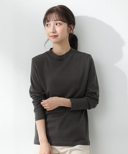 Honeys(ハニーズ)の「ハイネックTシャツ(Tシャツ/カットソー・レディース・ライトベージュ/ダークベージュ/ブラック/ボルドー/スミクロ/ブルーグレー/ピンク系その他・M/L/S)」の3枚目の写真