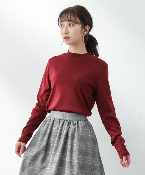 Honeys(ハニーズ)の「ハイネックTシャツ(Tシャツ/カットソー・レディース・ライトベージュ/ダークベージュ/ブラック/ボルドー/スミクロ/ブルーグレー/ピンク系その他・M/L/S)」の7枚目の写真