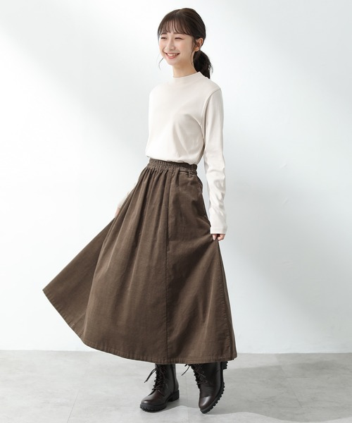 Honeys(ハニーズ)の「ハイネックTシャツ(Tシャツ/カットソー・レディース・ライトベージュ/ダークベージュ/ブラック/ボルドー/スミクロ/ブルーグレー/ピンク系その他・M/L/S)」の14枚目の写真