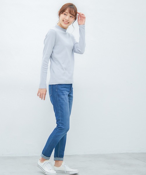 Honeys(ハニーズ)の「ハイネックTシャツ(Tシャツ/カットソー・レディース・ライトベージュ/ダークベージュ/ブラック/ボルドー/スミクロ/ブルーグレー/ピンク系その他・M/L/S)」の12枚目の写真