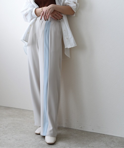 Eimee Law（エイミーロウ）の「バイカラーパンツ（その他パンツ・レディース・グリーン/ダークブルー/ブラック/アイボリー/ライトイエロー/ネイビー・38）」の2枚目の写真