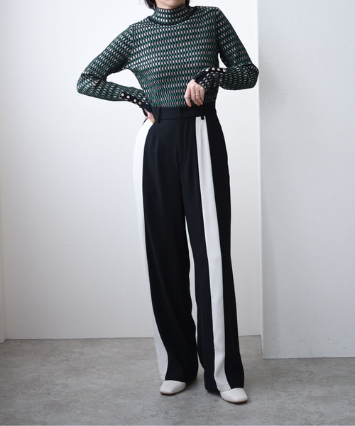 Eimee Law（エイミーロウ）の「バイカラーパンツ（その他パンツ・レディース・グリーン/ダークブルー/ブラック/アイボリー/ライトイエロー/ネイビー・38）」の13枚目の写真