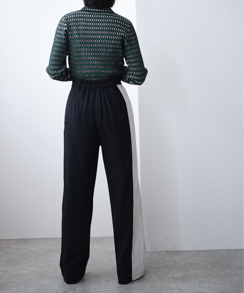 Eimee Law（エイミーロウ）の「バイカラーパンツ（その他パンツ・レディース・グリーン/ダークブルー/ブラック/アイボリー/ライトイエロー/ネイビー・38）」の15枚目の写真