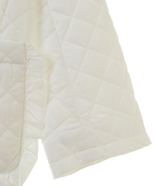 Candy Stripper(キャンディストリッパー)の「FRILL COLLAR QUILTING コート(その他アウター・レディース・ホワイト/ブラック・2)」の16枚目の写真