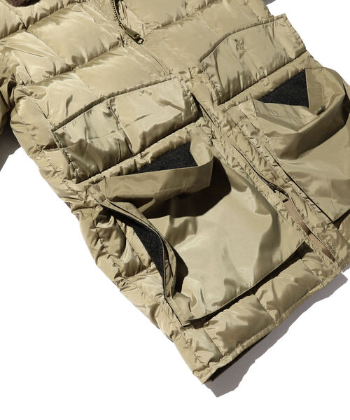 BEAMS PLUS（ビームスプラス）の「BEAMS PLUS / キルト ダウン ジャケット（ブルゾン・メンズ・カーキ/サックスブルー/オレンジ・SMALL/MEDIUM/LARGE/X-LARGE）」の17枚目の写真