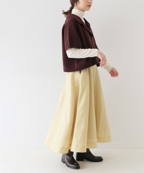 ◆新品タグ付き◆【SLOBE IENA】 フラワープリントタフタスカート　カーキ SLOBE IENA スカート フラワープリントタフタスカート