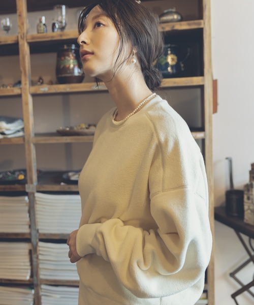 Andemiu（アンデミュウ）の「【WEB限定】ボアカットプルオーバー258795（スウェット・レディース・アイボリー/ベージュ/ネイビー・FREE）」の19枚目の写真