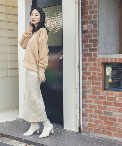 Andemiu（アンデミュウ）の「【WEB限定】ボアカットプルオーバー258795（スウェット・レディース・アイボリー/ベージュ/ネイビー・FREE）」の8枚目の写真