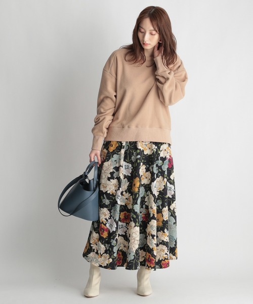 Andemiu（アンデミュウ）の「【WEB限定】ボアカットプルオーバー258795（スウェット・レディース・アイボリー/ベージュ/ネイビー・FREE）」の22枚目の写真