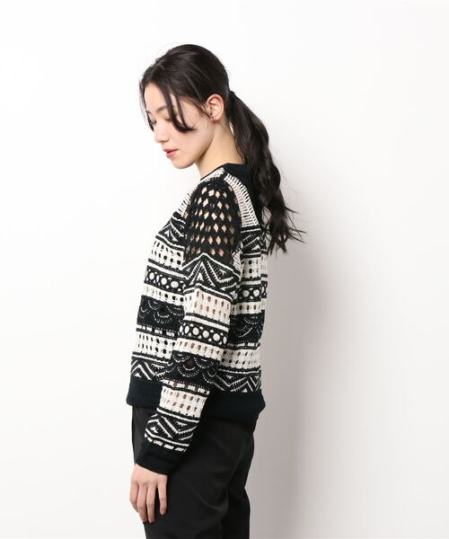 Desigual(デシグアル)の「セミシアー クロシェ編みセーター(その他トップス・レディース・ブラック・L/S/M)」の2枚目の写真
