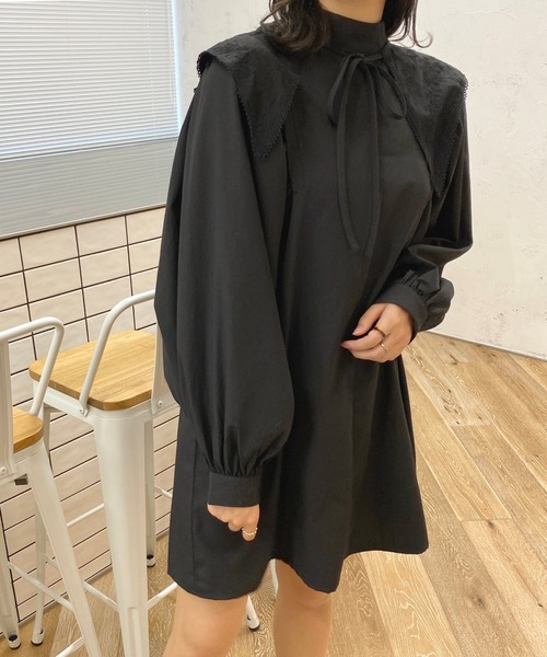 apres jour(アプレジュール)の「つけ襟チュニックワンピース【ZOZOTOWN限定アイテム】【1.1】(ワンピース・レディース・オフホワイト/ブルー系その他/ブラック・X-LARGE/フリー)」の12枚目の写真