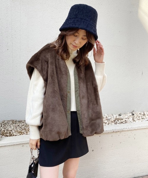 one after another NICE CLAUP（ワンアフターアナザーナイスクラップ）の「モコモがアクセントに！ボアバケットハット（ハット・レディース・ブラック/アイボリー/キャメル・FREE）」の6枚目の写真