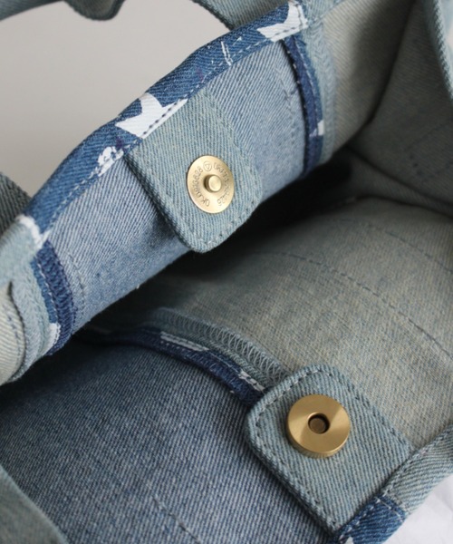 AVIREX（アヴィレックス）の「【直営店限定】DENIM STAR TOTE BAG/ デニムスタートートバッグ（トートバッグ・レディース・ブルー系その他/オフホワイト・FREE）」の16枚目の写真