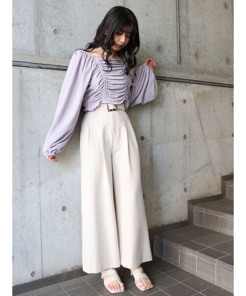 MURUA（ムルーア）の「ハイウエストタックワイドパンツ（その他パンツ・レディース・グレー/イエロー/グリーン/アイボリー・1/2）」の17枚目の写真