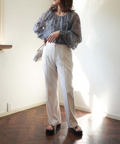 archives(アルシーヴ)の「【新色追加】ボリュームギャザーチュールブラウス(シャツ/ブラウス・レディース・ブラック/ブルー/グリーン/アイボリー/モカ・MEDIUM)」の9枚目の写真