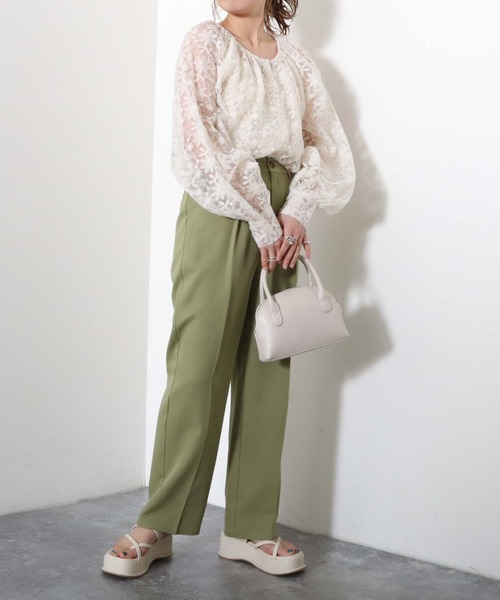 archives(アルシーヴ)の「【新色追加】ボリュームギャザーチュールブラウス(シャツ/ブラウス・レディース・ブラック/ブルー/グリーン/アイボリー/モカ・MEDIUM)」の14枚目の写真