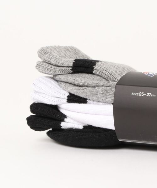 Dickies(ディッキーズ)の「【DICKIES/ディッキーズ】ブランドロゴ入り 太ラインロングソックス 3足組(ソックス/靴下・メンズ・その他1・FREE)」の2枚目の写真