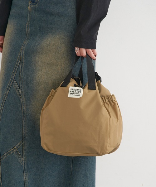 セール】【FREDRIK PACKERS】EC限定カラーあり！BLOOM SHOULDER NYLON