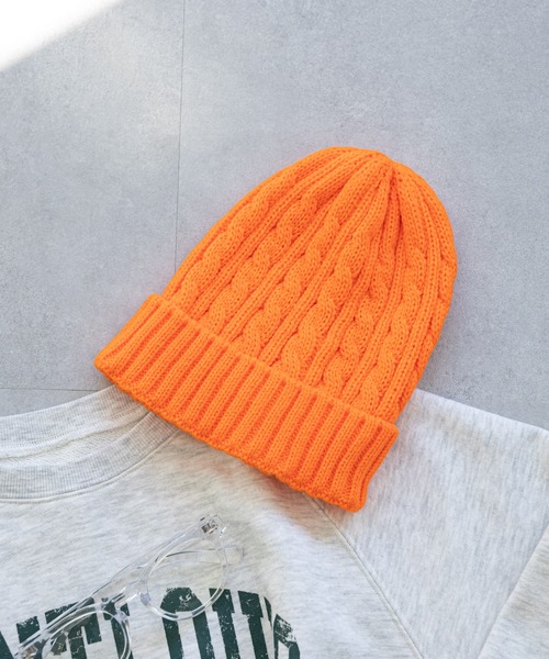 DISCOAT（ディスコート）の「ケーブルニットキャップ（ニットキャップ/ビーニー・レディース・チャコールグレー/ブラック/ベージュ/ネイビー/ブラウン/オレンジ/ブルー・FREE）」の17枚目の写真