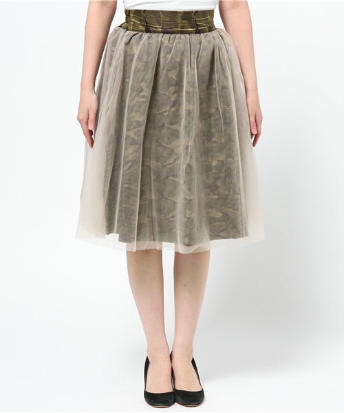 one after another NICE CLAUP（ワンアフターアナザーナイスクラップ）の「【non-no5月号掲載　ナイスクラップ】リバーシブル柄チュールスカート（スカート・レディース・オフホワイト/ネイビー/ベージュ・FREE）」の9枚目の写真