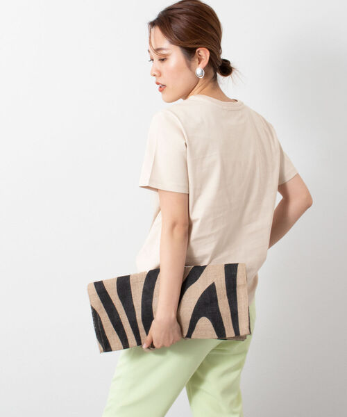 NOLLEY’S Sophi（ノーリーズソフィ）の「ロゴプリントTシャツ（Tシャツ/カットソー・レディース・オフホワイト/チャコールグレー/ベージュ/シルバー・38）」の21枚目の写真