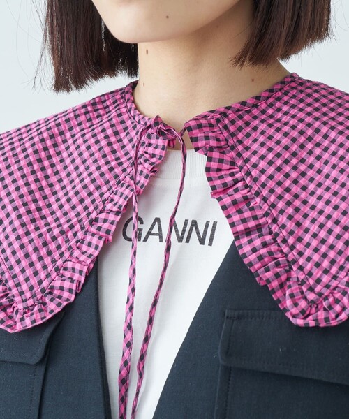 Firsthand（ファーストハンド）の「Firsthand/ファーストハンド Ganni / ガニー　Seersucker Coller / つけ襟（付け襟・レディース・ピンク・ONE SIZE）」の12枚目の写真