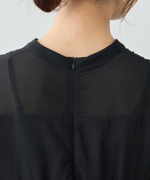 natural couture（ナチュラルクチュール）の「【WEB限定】パーティーシーンで映える　ビジュー釦異素材バルーン袖ワンピース（ドレス・レディース・ブラック/ベージュ/モカ・FREE）」の11枚目の写真