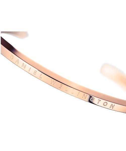 Daniel Wellington(ダニエルウェリントン)の「【限定ジュエリーボックス付き】QUADRO 腕時計+ CLASSIC ブレスレットギフトセット(アナログ腕時計・レディース・ゴールド/シルバー・ONESIZE)」の9枚目の写真